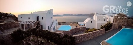 Hotel for Sale -  Thira