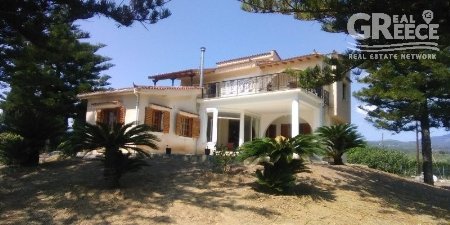 Maisonnette Te koop - Agios Andreas, Loggas Mesini