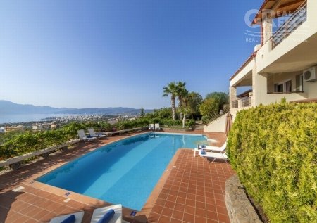 Verkaufen Villa Agios Nikolaos (Code CXX-1052)