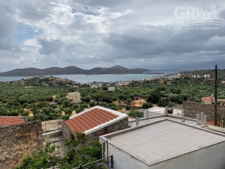 Te koop Vrijstaand huis Agios Nikolaos (Code CXX-804)